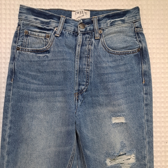 High Waisted Twelve by Ontwelfth Jeans - Picture 2 of 6